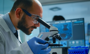 O papel do médico na indicação de terapias ainda não disponíveis no Brasil